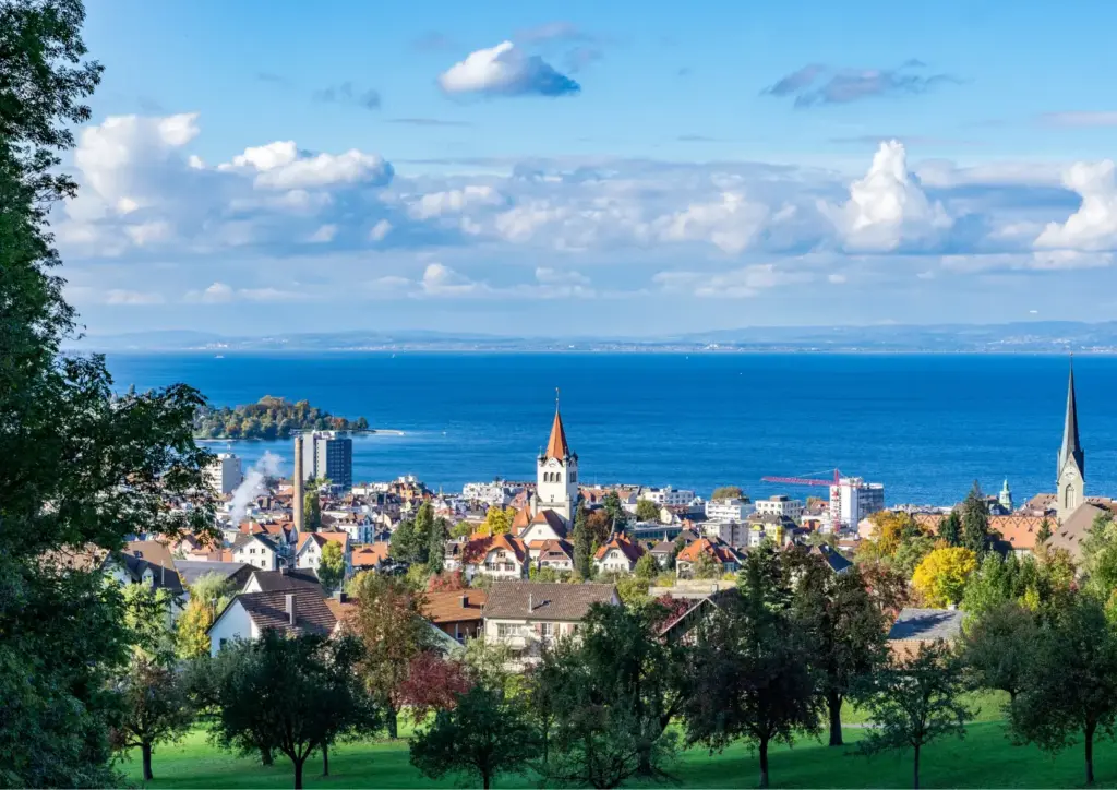 Bodensee mit Hund: Ihr Natur- und Aktivurlaub mit dem besten Freund 1 Bodensee mit Hund Rorschach
