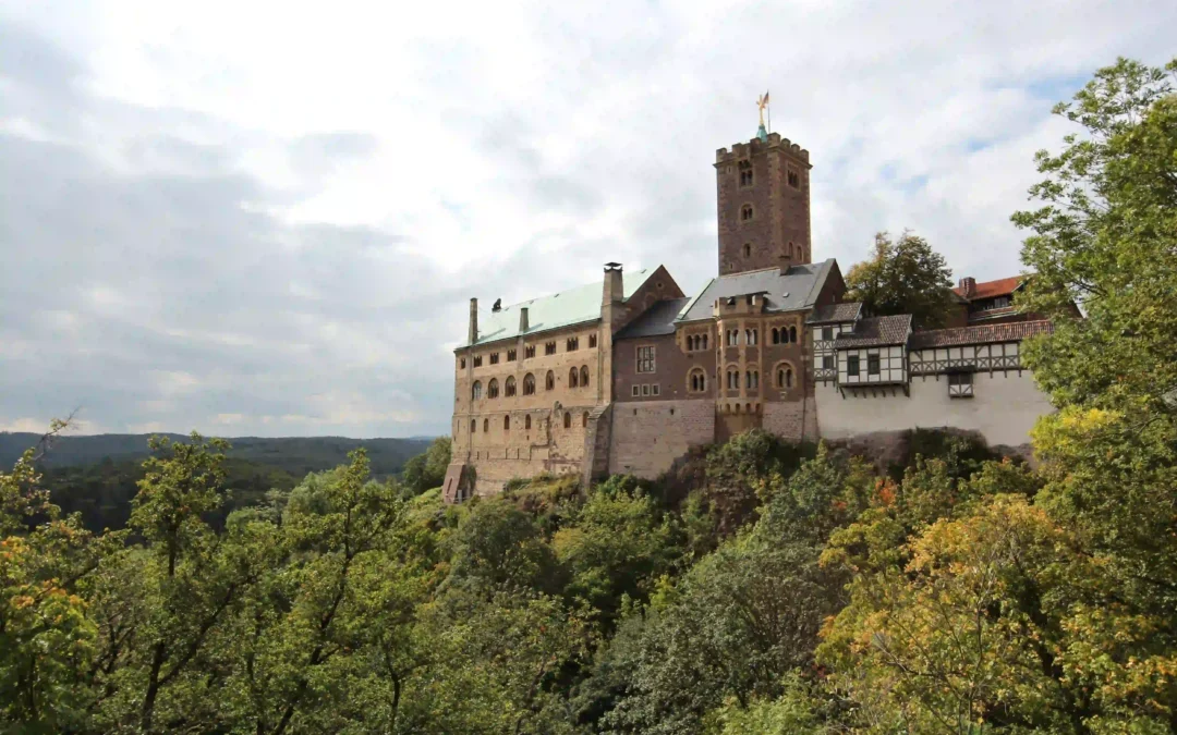 Wartburg mit Hund: Dein perfekter Wanderurlaub im Thüringer Wald